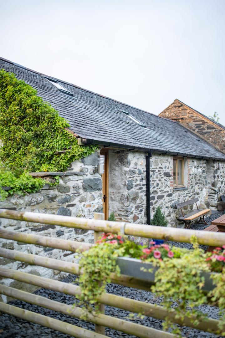 Image #2 for Snowdonia Hideaway