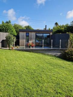 The Den | Thorny Bush Wales